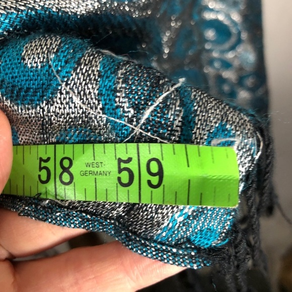 Womens Reversable Blue & Silver Scarf / Wrap. 60” long. - Picture 3 of 4